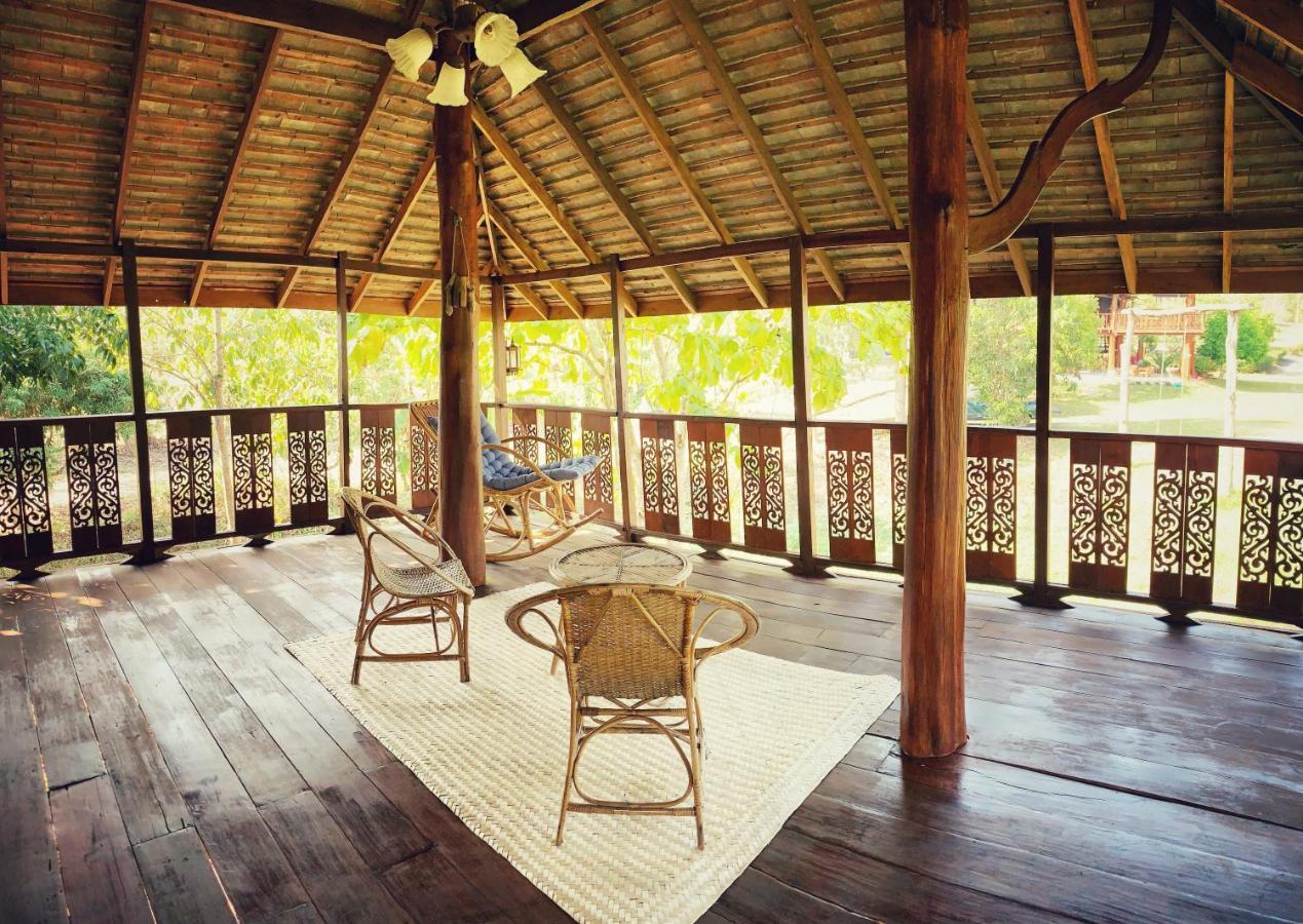 La Maison - Chiangmai Mae Taeng Bagian luar foto