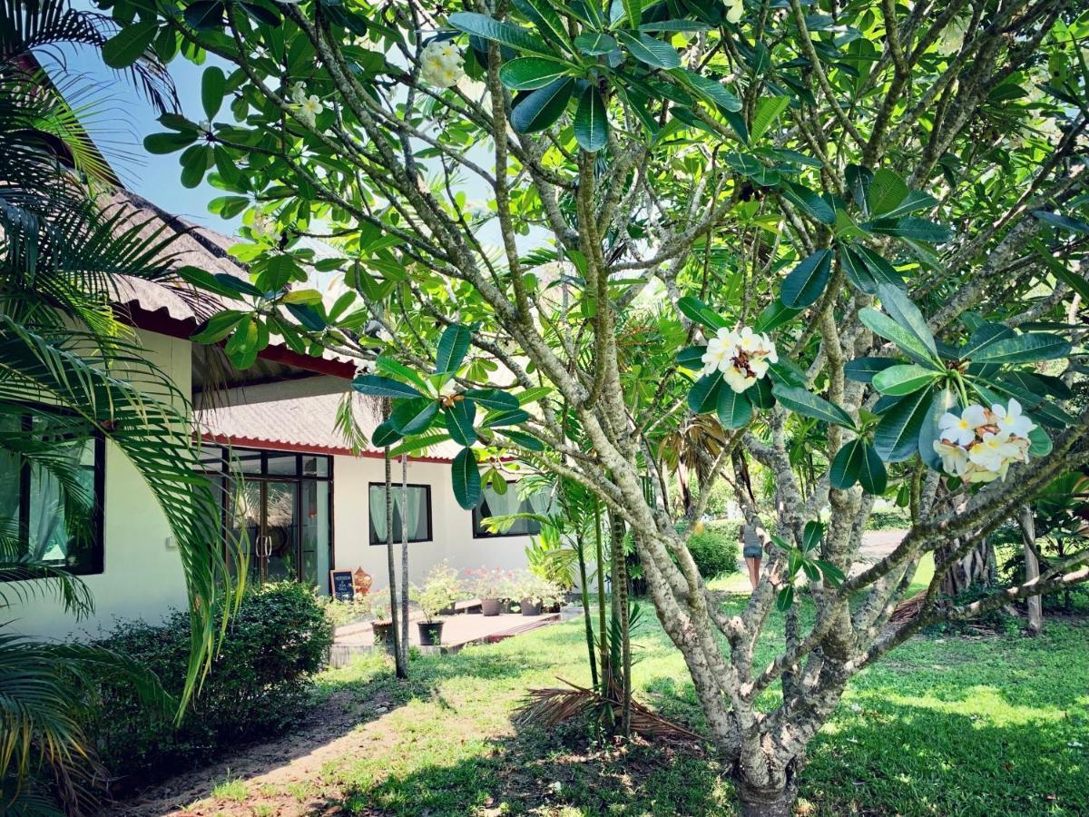 La Maison - Chiangmai Mae Taeng Bagian luar foto